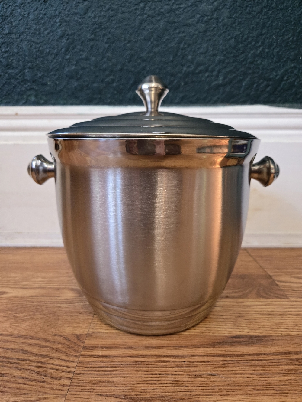 Lenox Stainless Steel Ice Bucket - Silver Finish